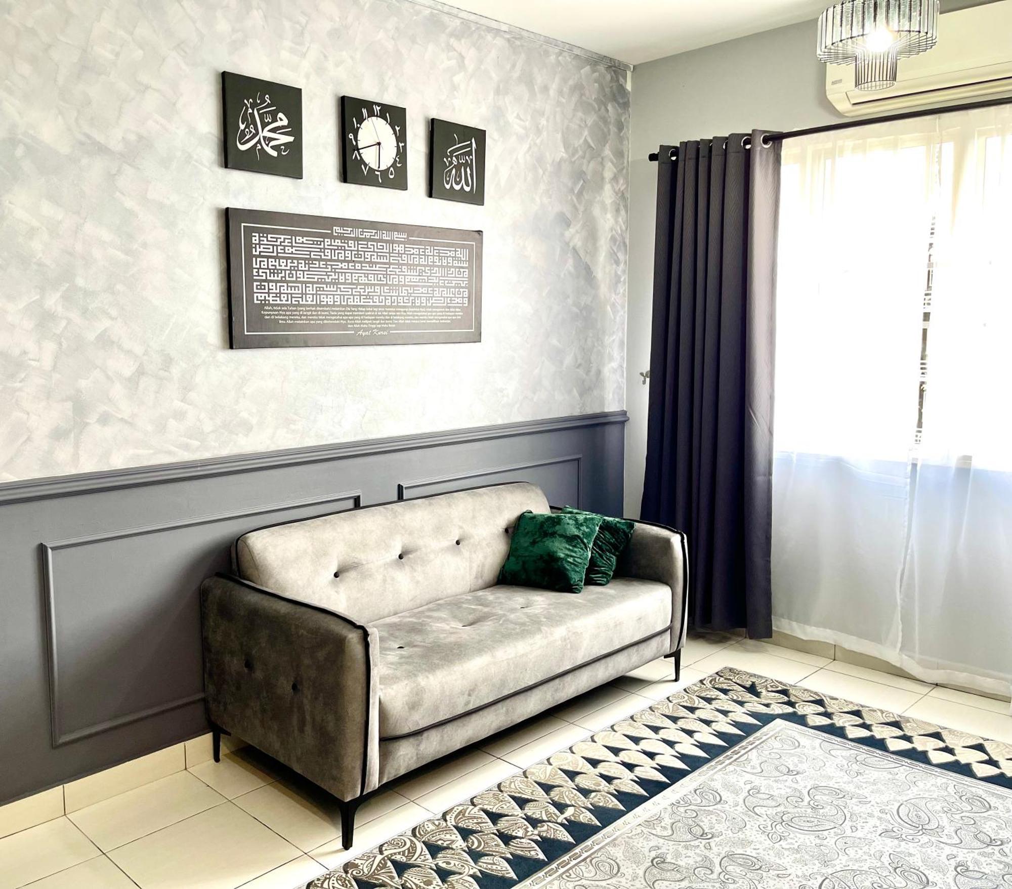 Dp Islamic Homestay Setia Alam Buitenkant foto